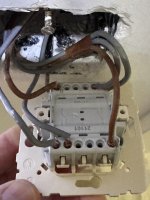 Conmutador entrada habitación.JPG